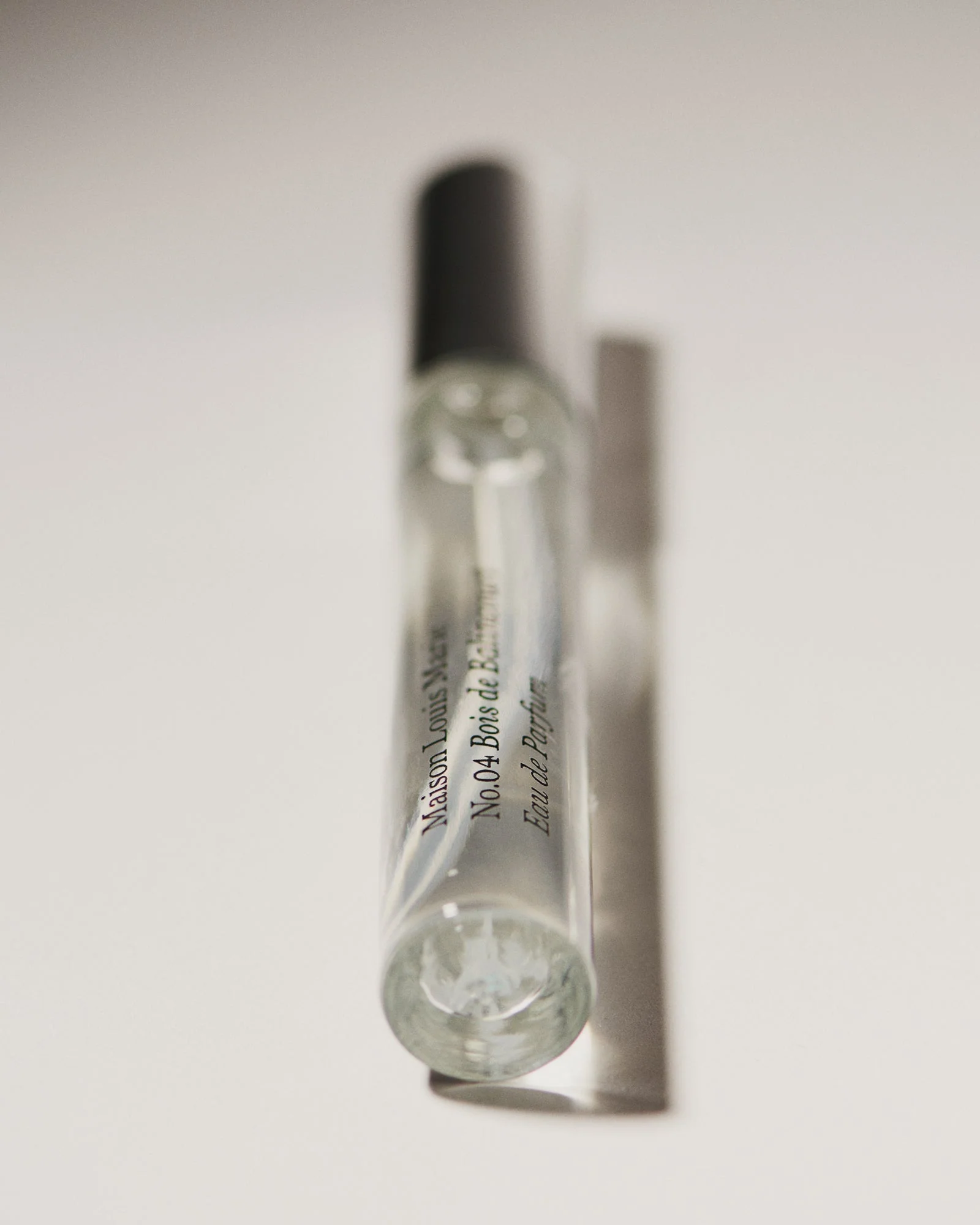 Eau de Parfum - No.04 Bois de Balincourt, Travel Spray - Image 3