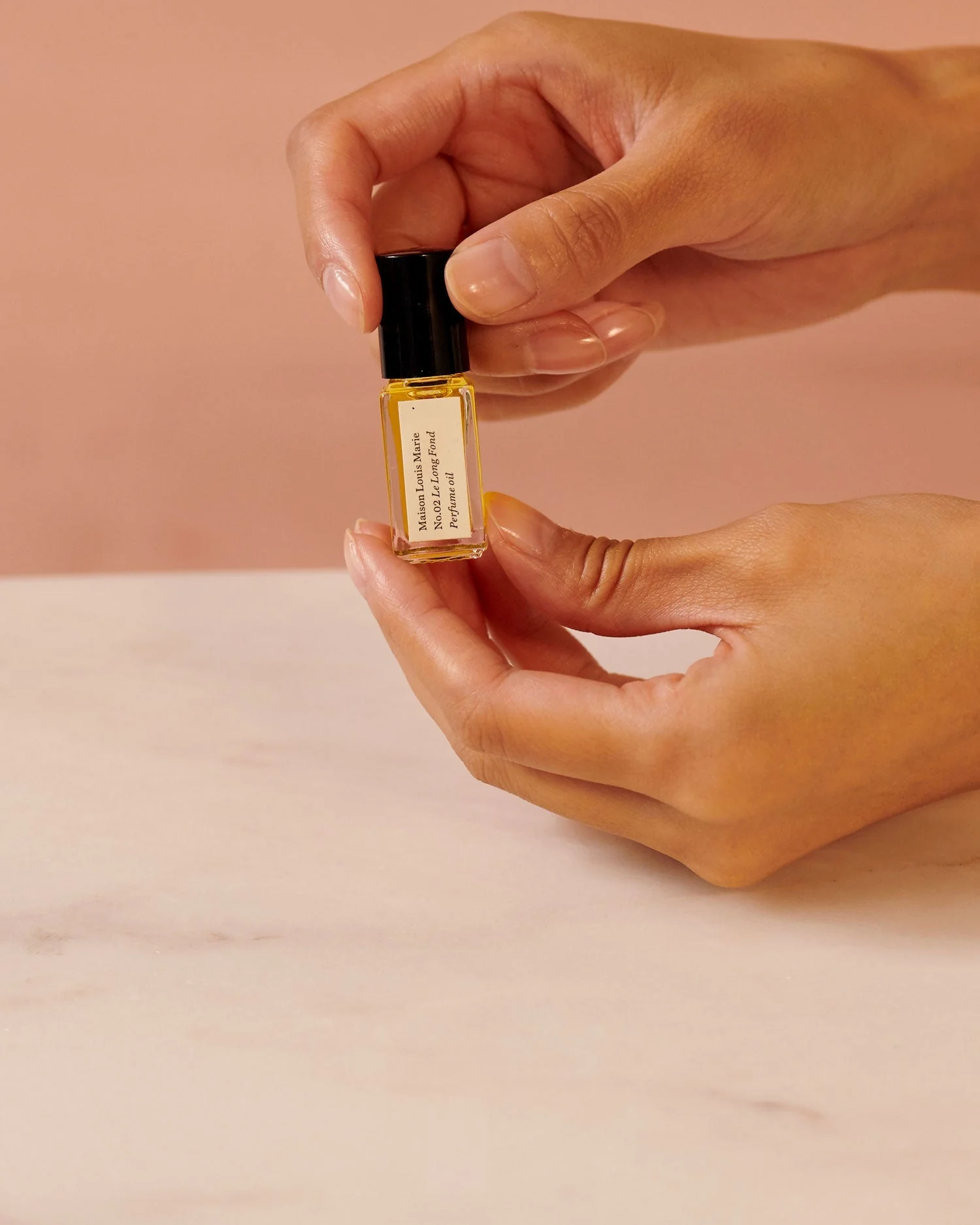 Perfume Oil - No.02 Le Long Fond, Mini - Image 3